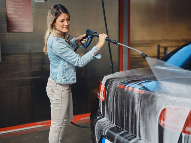 Best Garage Pressure Washing  in Grundy Center, IA
